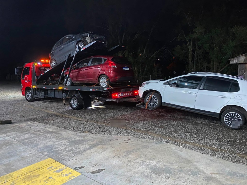 Caminhão IVECO Vertis de Resgate Triplo ESD Guinchos em Gramado e Canela