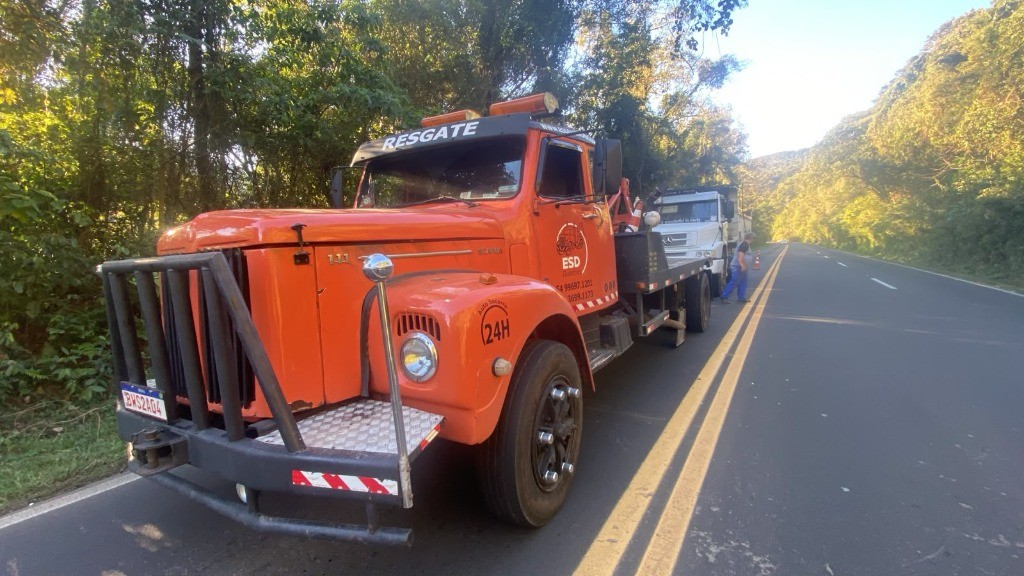 Scania 111 — Veículos Pesados